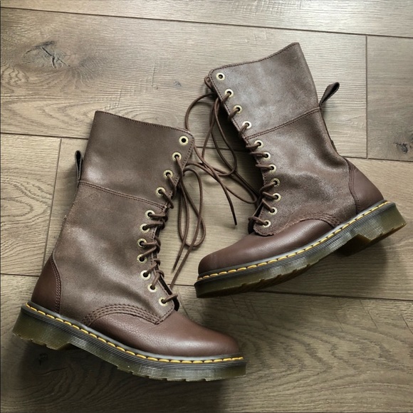 Dr. Martens Shoes - Dr. Martens hazil combat boots brown leather sz 8